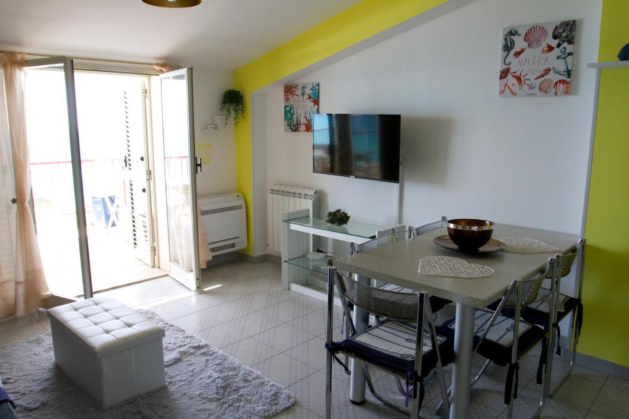Ferienwohnung La Mansarda Marina di Gioiosa Ionica Exterior foto